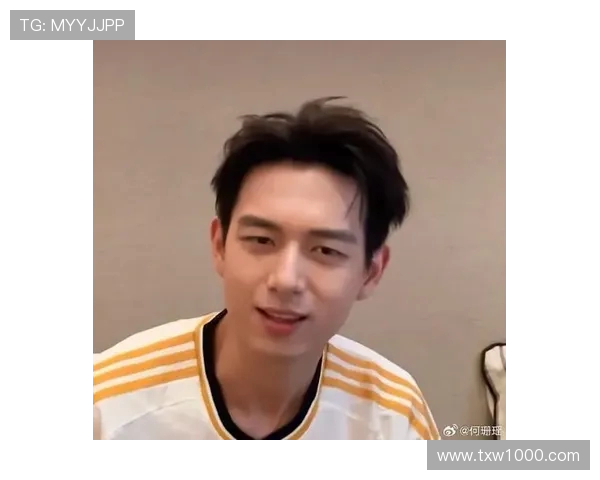 李现收到皇马10号定制球衣激动发声 Hala Madrid深情表白皇马队伍 李现收到皇马10号定制球衣激动发声 Hala Madrid深情表白皇马队伍